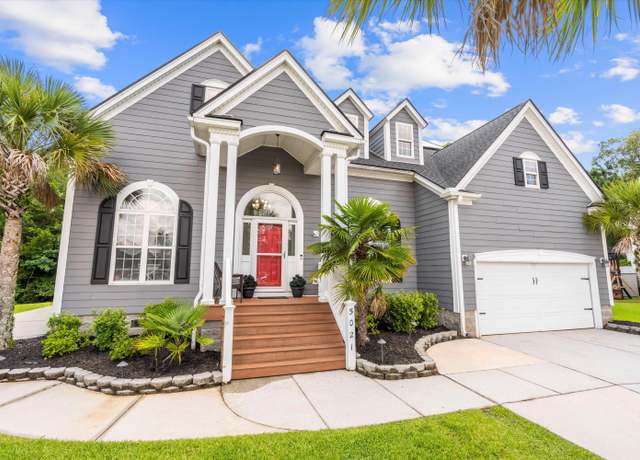 Property at 5021 Robeson Pl, Summerville, SC 29485, 4 beds, 3.5 baths