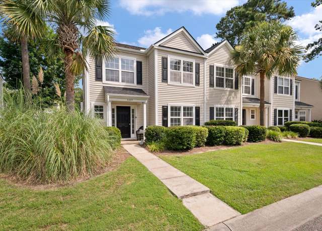 Property at 4820 Willow Brook Ln, Summerville, SC 29485, 3 beds, 2.5 baths