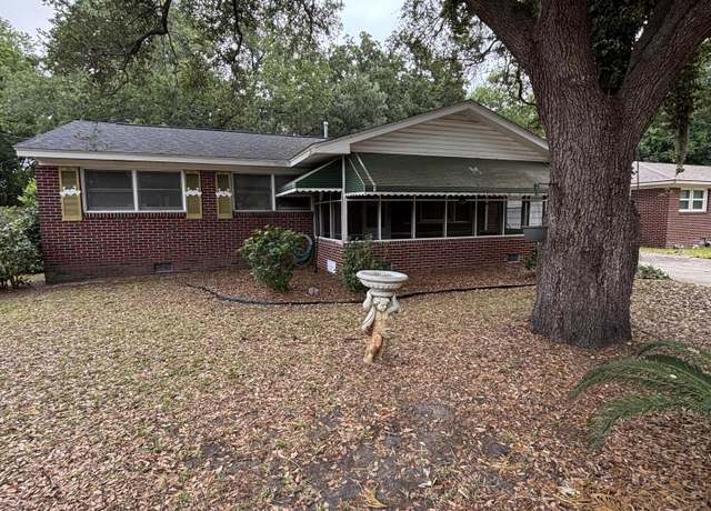 Property at 1130 Yeamans Hall Rd, Hanahan, SC 29410, 3 beds, 1 bath