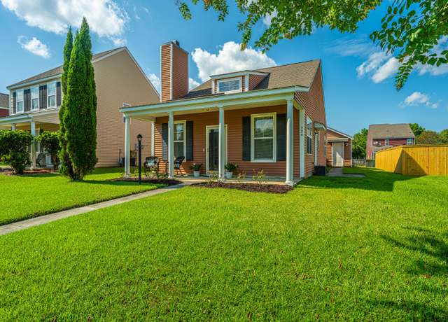 Property at 226 Killarney Trl, Moncks Corner, SC 29461, 3 beds, 2 baths