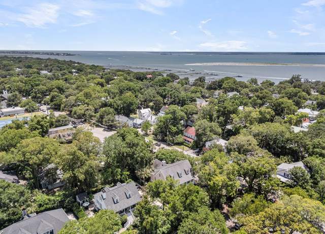 Property at 524 Whilden St, Mount Pleasant, SC 29464