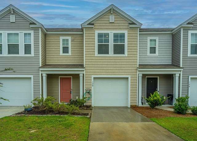 Property at 128 Gaura Ln, Summerville, SC 29483, 3 beds, 2.5 baths