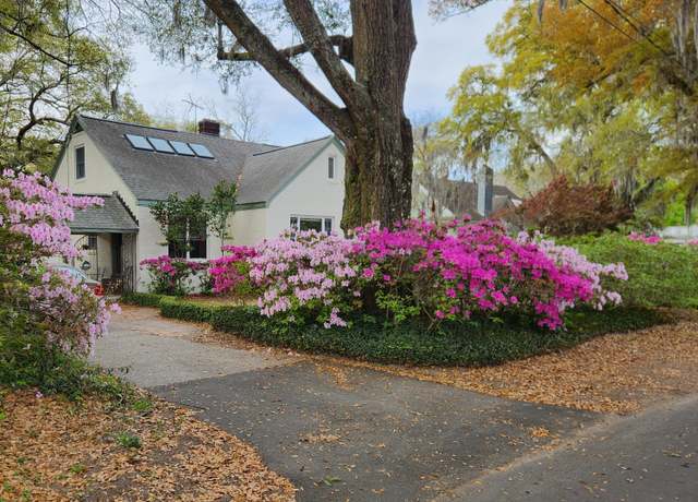 Property at 2169 Westrivers Rd, Charleston, SC 29412, 4 beds, 3 baths