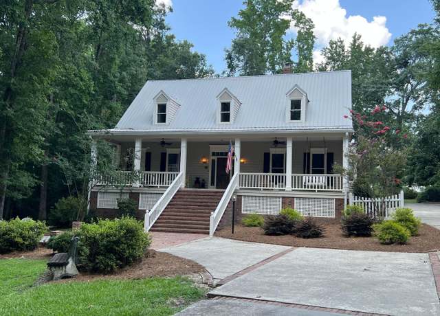 Property at 1599 Lee Blvd, Orangeburg, SC 29118, 4 beds, 4.5 baths