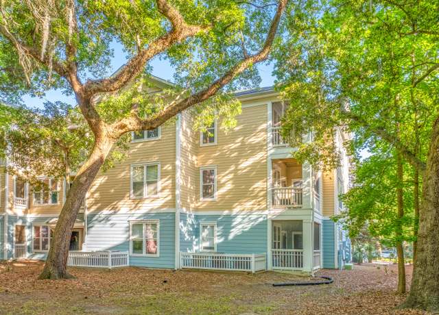 Property at 200 Bucksley Ln #302, Charleston, SC 29492, 2 beds, 2 baths