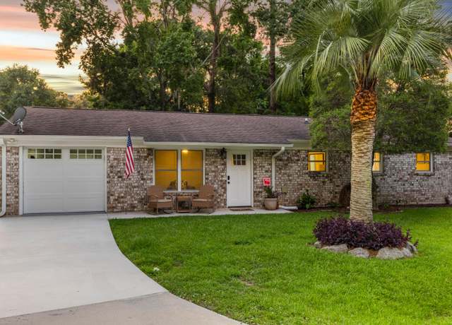 Property at 1990 Butternut St, Charleston, SC 29414, 4 beds, 2 baths