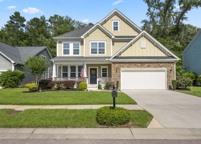 Property at 132 Daniels Ridge Dr, Summerville, SC 29485, 4 beds, 2.5 baths