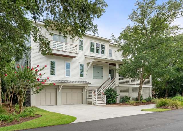 Property at 55 Seagrass Ln, Isle Of Palms, SC 29451, 4 beds, 3.5 baths