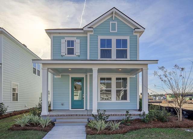 Property at 720 Rumbling Leaf Ln, Summerville, SC 29486, 3 beds, 2.5 baths