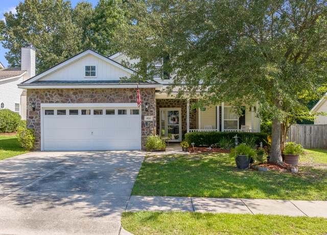 Property at 404 Norwood Ct, Moncks Corner, SC 29461, 4 beds, 3 baths