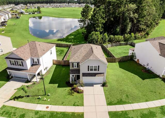 Property at 141 Sweet Cherry Ln, Summerville, SC 29486, 3 beds, 2.5 baths