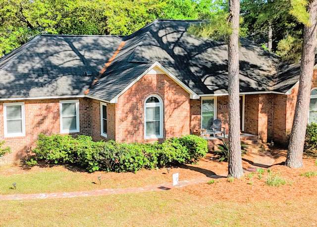 Property at 301 Factors Walk, Summerville, SC 29485, 3 beds, 2 baths