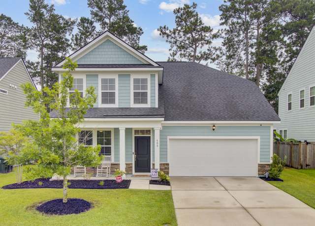 Property at 608 S Pointe Blvd, Summerville, SC 29483, 4 beds, 2.5 baths