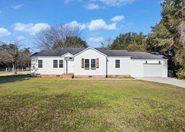 Property at 1409 Main St, Bonneau, SC 29431, 3 beds, 2 baths