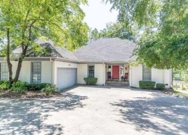 Property at 409 Santee Dr, Santee, SC 29142, 4 beds, 3.5 baths