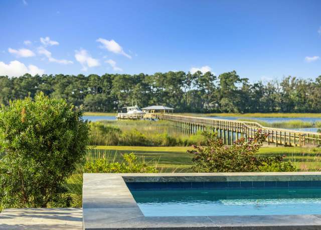 Property at 3340 Oak Branch Rd, Johns Island, SC 29455, 2 beds, 2.5 baths