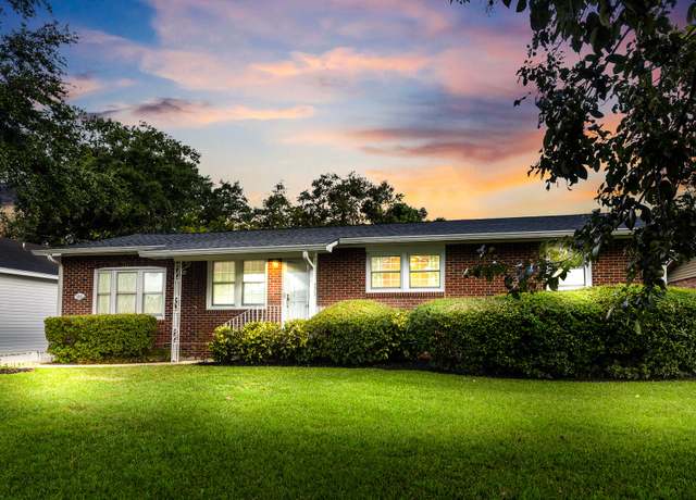 Property at 1918 Aichele Dr, North Charleston, SC 29406, 3 beds, 1 bath
