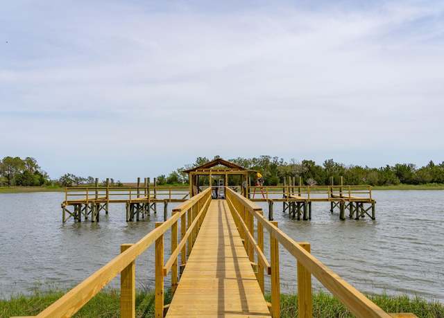 Property at 8053 Mariners Lndg, Awendaw, SC 29429