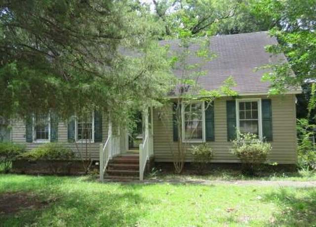 Property at 2858 Riley St St, Orangeburg, SC 29118, 3 beds, 2 baths