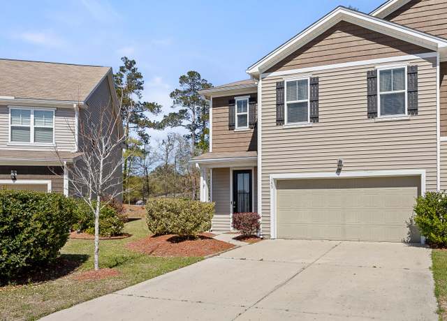 Property at 153 Wild Holly Dr, Moncks Corner, SC 29461, 5 beds, 3 baths