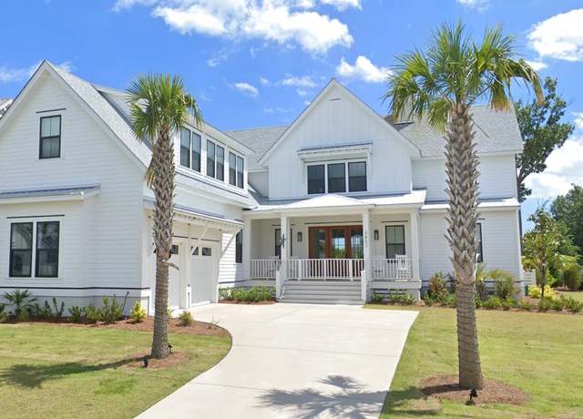 Property at 3807 Sawyers Island Dr, Mount Pleasant, SC 29466, 5 beds, 4.5 baths