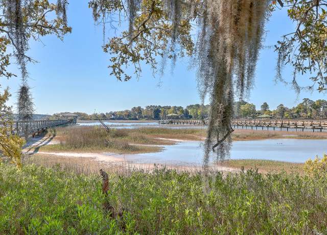 Property at 41 Petigru Dr, Beaufort, SC 29902