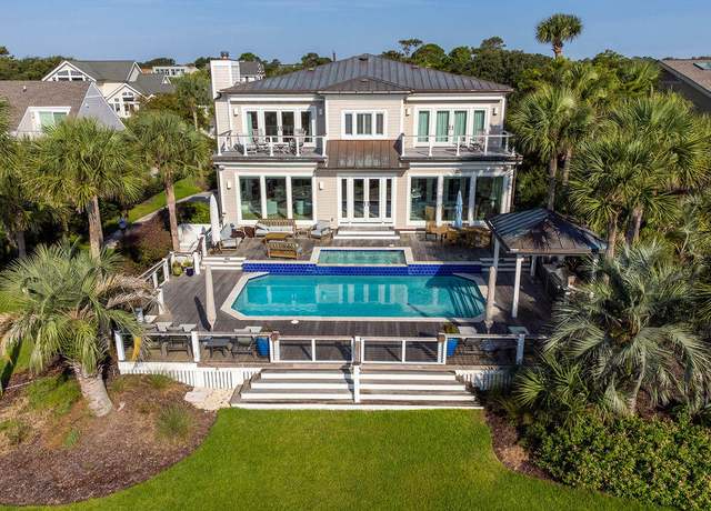 Property at 3612 Beachcomber Run, Johns Island, SC 29455, 4 beds, 4.5 baths