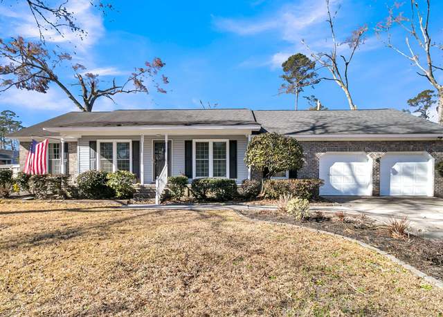 Property at 211 Brailsford Rd, Summerville, SC 29485, 4 beds, 2 baths
