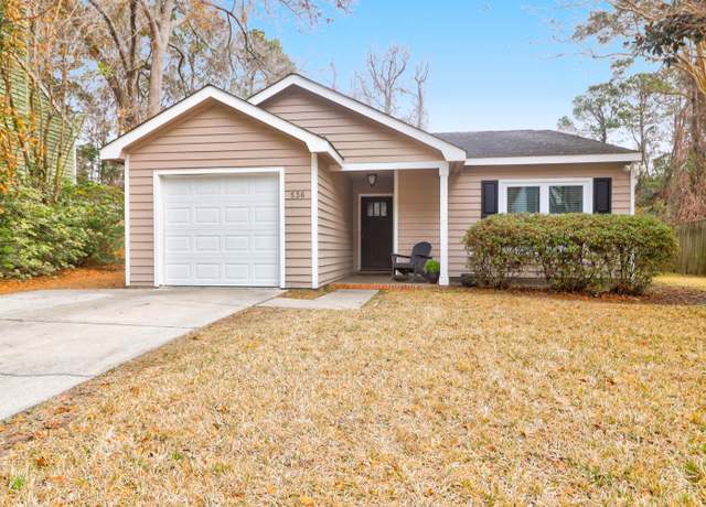 Property at 536 Castle Hall Rd, Mount Pleasant, SC 29464, 3 beds, 2 baths