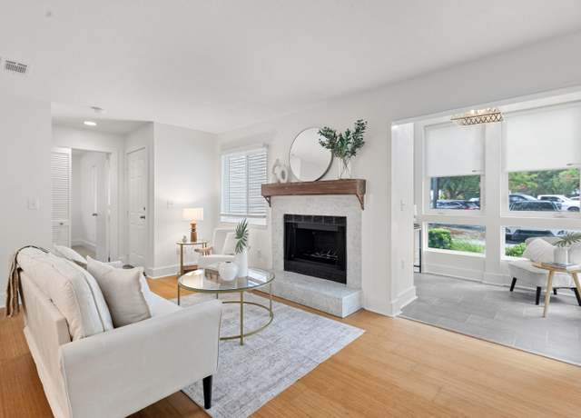 Property at 267 Alexandra Dr #5, Mount Pleasant, SC 29464, 2 beds, 2 baths
