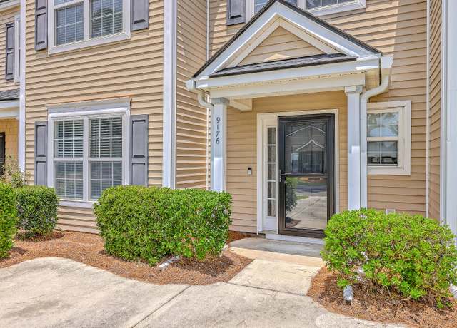 Property at 9176 Maple Grove Dr, Summerville, SC 29485, 3 beds, 2.5 baths