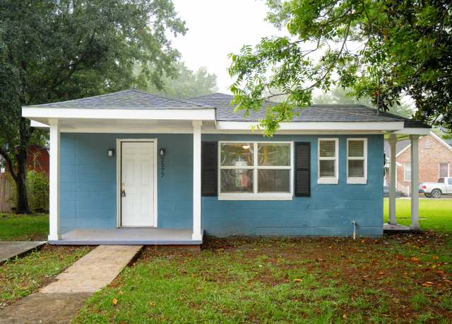 Property at 2577 Good St, North Charleston, SC 29406, 2 beds, 1 bath