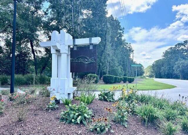 Property at 404 Bowstring Dr, Huger, SC 29450, 5 beds, 3 baths