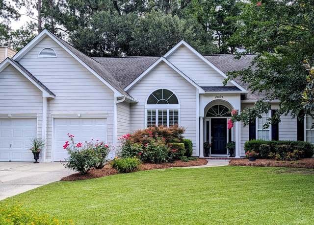 Property at 2005 Carriage Way, Summerville, SC 29485, 4 beds, 3.5 baths