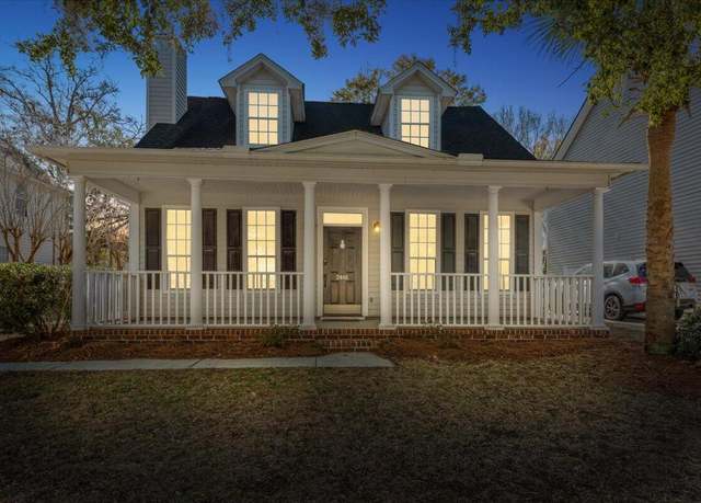 Property at 2461 Fulford Ct, Mount Pleasant, SC 29466, 3 beds, 3 baths