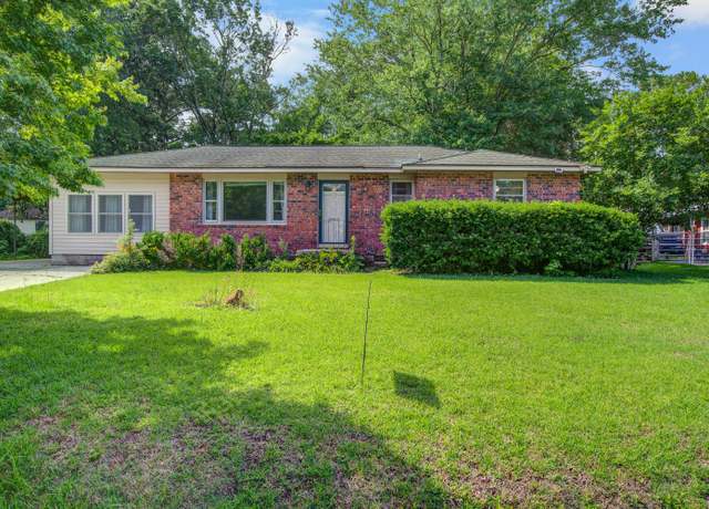 Property at 2903 Shadow Ln, North Charleston, SC 29406, 3 beds, 1.5 baths