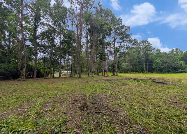 Property at 538 Mercantile Rd, Mcclellanville, SC 29458