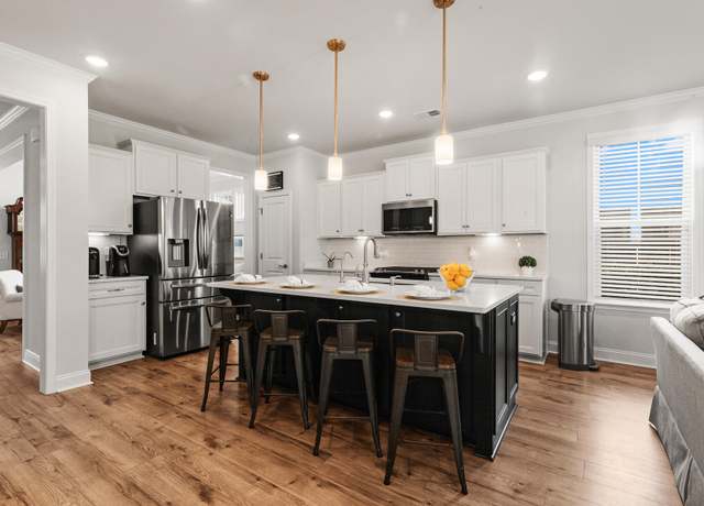 Property at 403 Cool Bend Ln, Summerville, SC 29486, 4 beds, 3 baths