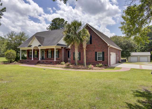 Property at 1002 Mcknight Forest Rd, Moncks Corner, SC 29461, 3 beds, 2.5 baths