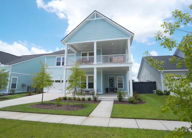 Property at 215 Ashworth Dr, Summerville, SC 29486, 4 beds, 3.5 baths
