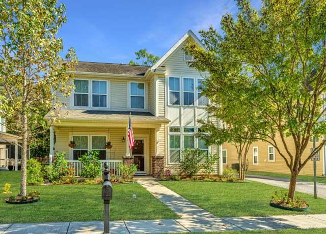 Property at 4966 Ballantine Dr, Summerville, SC 29485, 4 beds, 3 baths