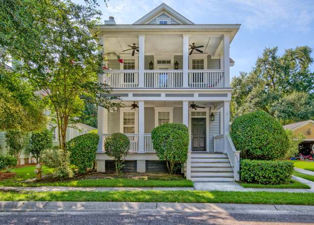 Property at 2315 High Tide Dr, Charleston, SC 29414, 4 beds, 2.5 baths