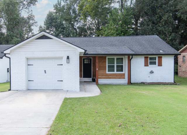 Property at 430 Delmont Dr, Goose Creek, SC 29445, 3 beds, 2 baths