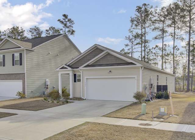 Property at 665 Silver Spruce St, Summerville, SC 29486, 3 beds, 2 baths