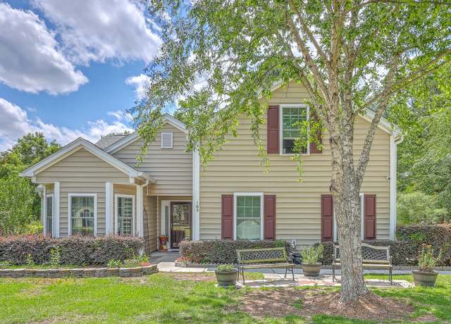 Property at 105 Irish Oak Dr, Goose Creek, SC 29445, 5 beds, 3 baths