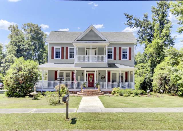 Property at 785 Midway St, Bamberg, SC 29003, 4 beds, 2.5 baths