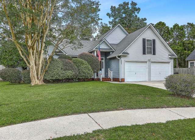 Property at 323 Courtney Round, Summerville, SC 29486, 4 beds, 2 baths