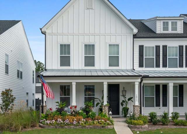 Property at 1011 Swamp Harrier Ave, Ravenel, SC 29470, 3 beds, 2.5 baths