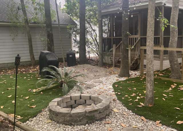 Property at 635 Fair Spring Dr, Charleston, SC 29414, 3 beds, 2.5 baths