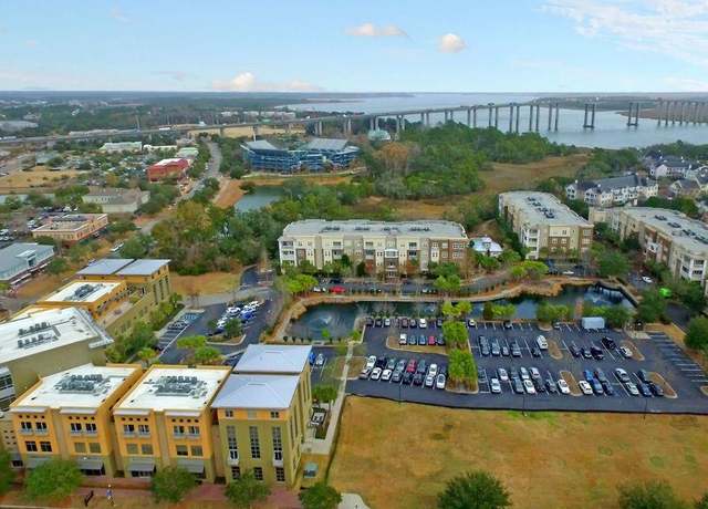 Property at 225 Seven Farms Dr #307, Daniel Island, SC 29492, 3 beds, 2.5 baths